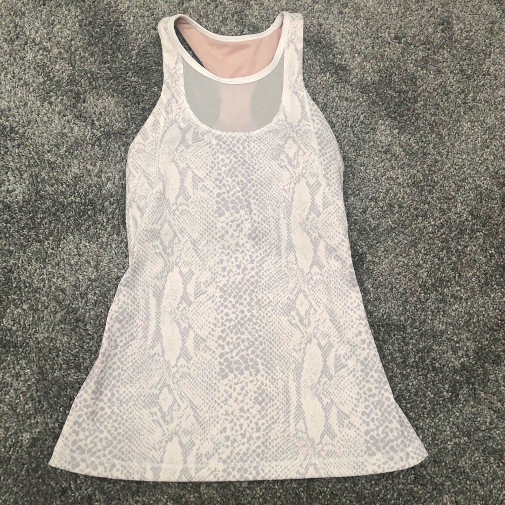 Lulu lemon workout tank